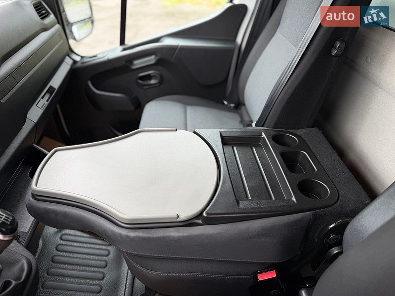 Грузовой фургон Renault Master 2019 в Дубно