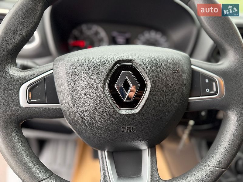 Вантажний фургон Renault Master 2019 в Дубні