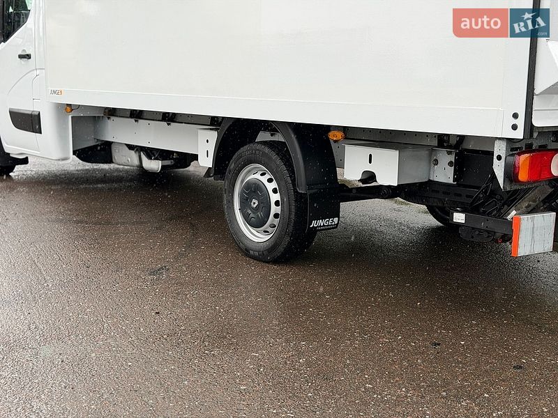Грузовой фургон Renault Master 2019 в Дубно