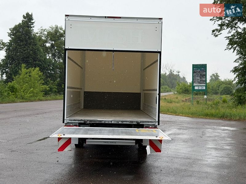 Грузовой фургон Renault Master 2019 в Дубно