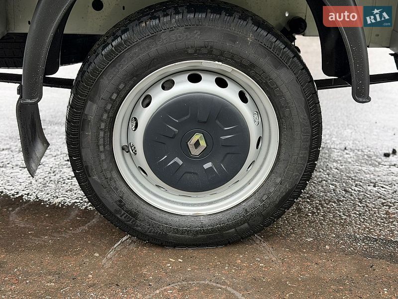 Грузовой фургон Renault Master 2019 в Дубно