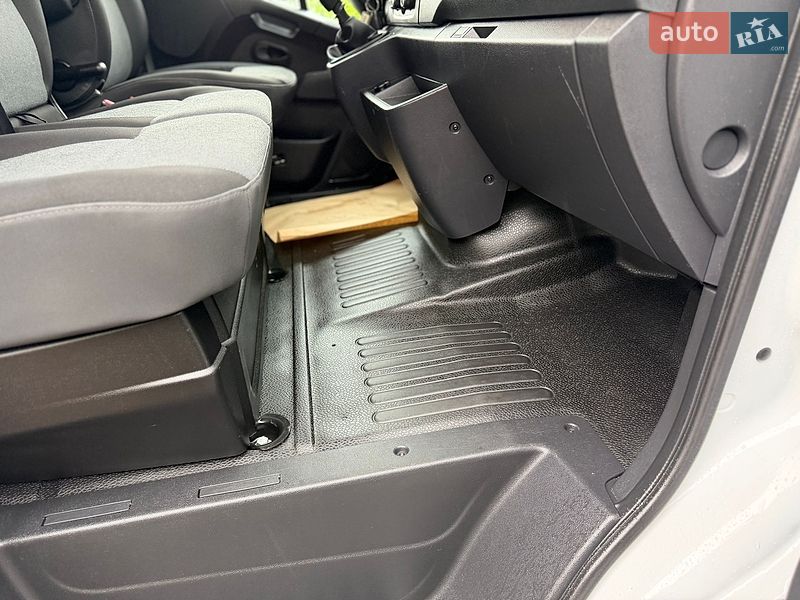 Грузовой фургон Renault Master 2019 в Дубно