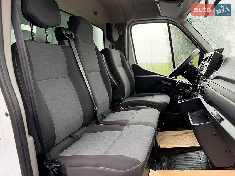 Грузовой фургон Renault Master 2019 в Дубно