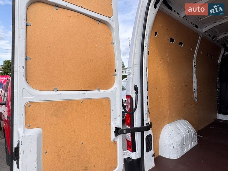 Грузовой фургон Renault Master 2021 в Киеве фото 25 Грузовой фургон Renault Master 2021 в Киеве