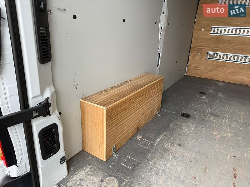 Вантажний фургон Renault Master 2021 в Одесі