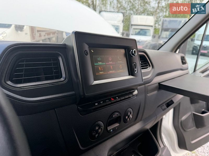 Другие грузовики Renault Master 2023 в Ровно