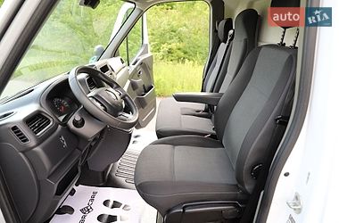 Грузовой фургон Renault Master 2024 в Дрогобыче