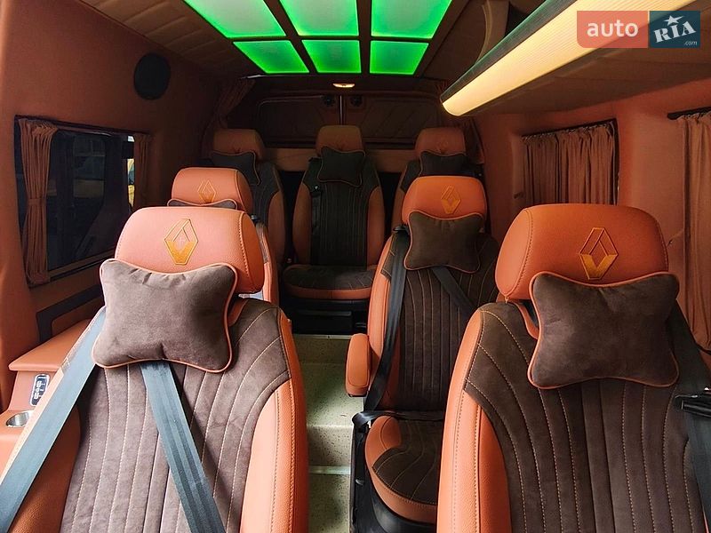 Мікроавтобус Renault Master 2021 в Черкасах