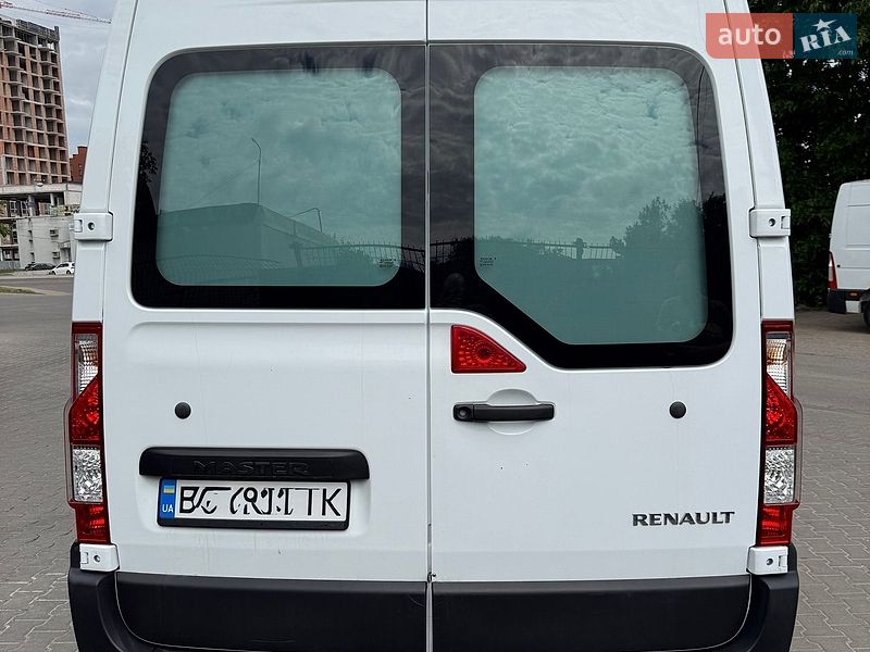 Вантажний фургон Renault Master 2022 в Львові