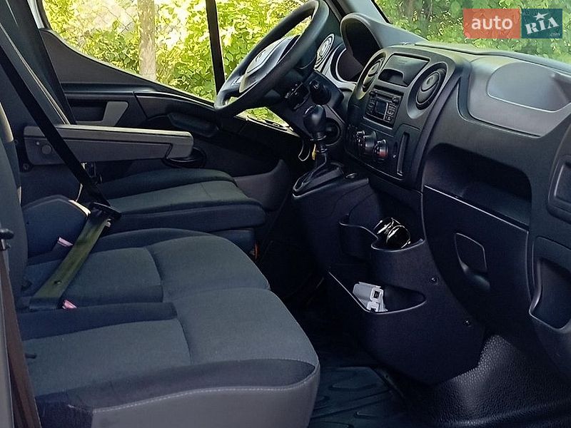 Тентованый Renault Master 2016 в Килии