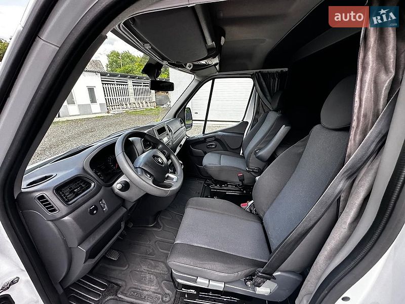 Другие грузовики Renault Master 2023 в Киеве