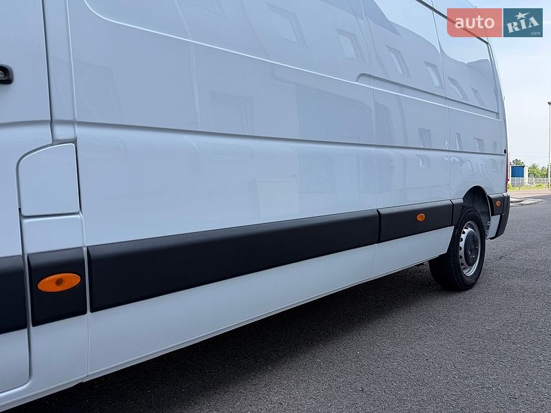 Вантажний фургон Renault Master 2022 в Ковелі