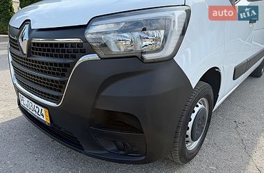 Вантажний фургон Renault Master 2021 в Дубні