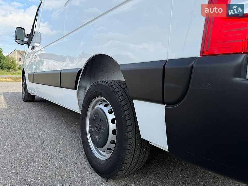 Вантажний фургон Renault Master 2021 в Дубні
