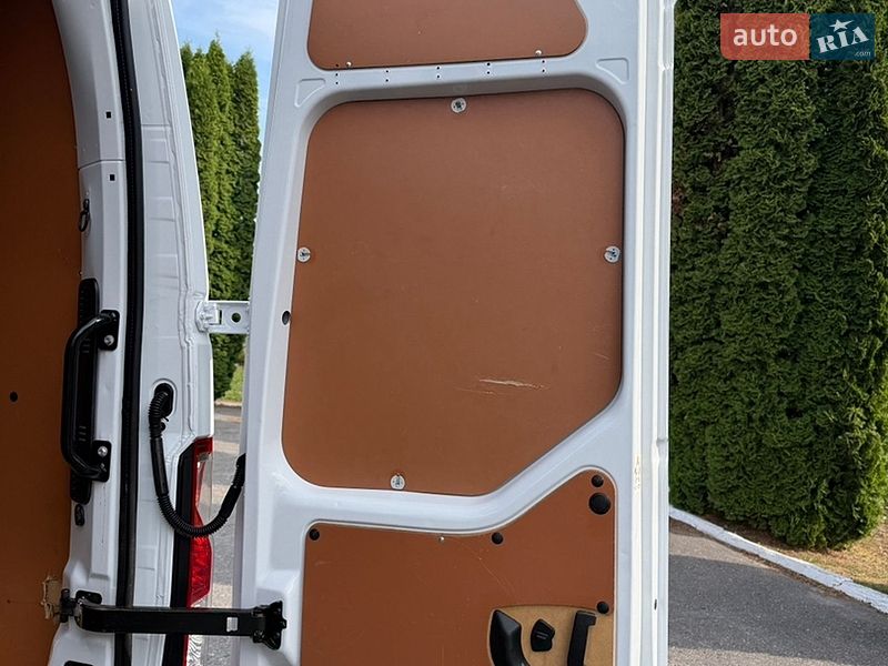 Вантажний фургон Renault Master 2021 в Дубні