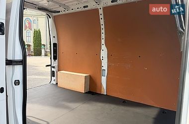 Вантажний фургон Renault Master 2021 в Дубні