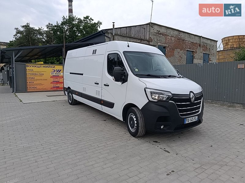 Вантажний фургон Renault Master 2020 в Радехові