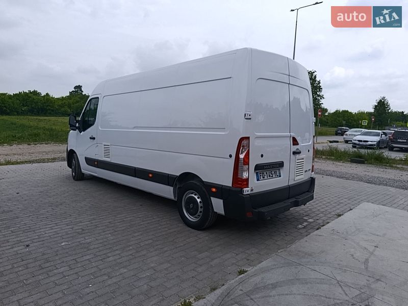 Вантажний фургон Renault Master 2020 в Радехові