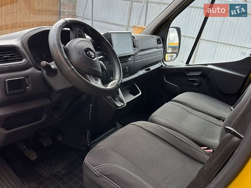 Грузопассажирский фургон Renault Master 2020 в Владимире