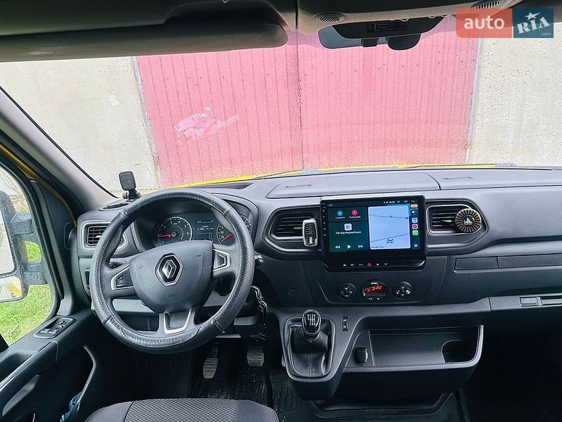 Грузопассажирский фургон Renault Master 2020 в Владимире