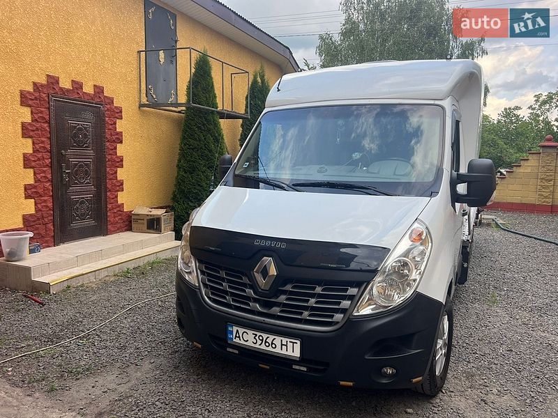 Автовоз Renault Master 2016 в Луцке