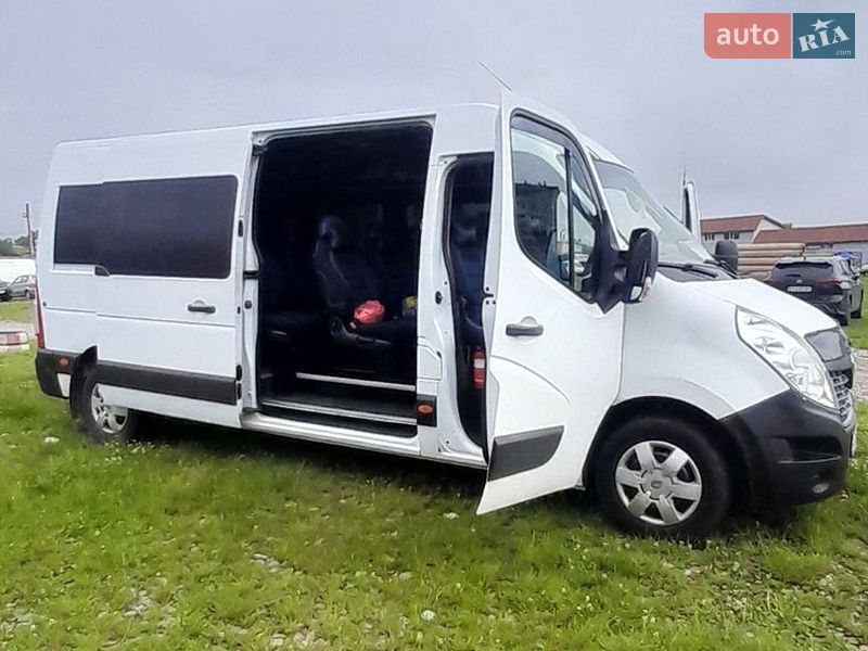 Мікроавтобус Renault Master 2015 в Івано-Франківську