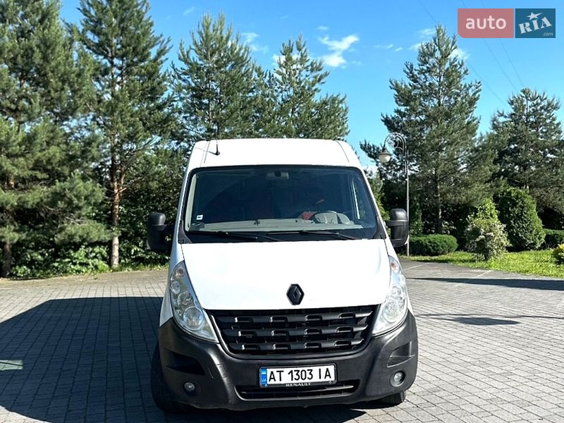 Грузовой фургон Renault Master 2010 в Ивано-Франковске