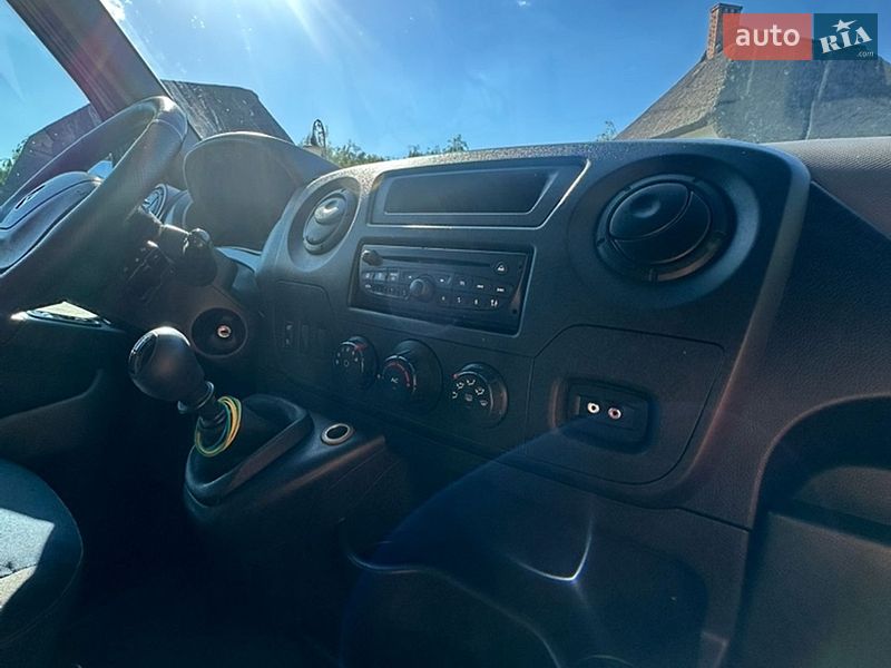 Грузовой фургон Renault Master 2010 в Ивано-Франковске