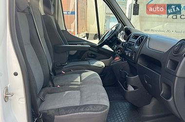 Микроавтобус грузовой (до 3,5т) Renault Master 2012 в Стрые