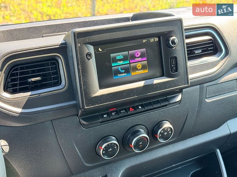 Грузовой фургон Renault Master 2023 в Ровно