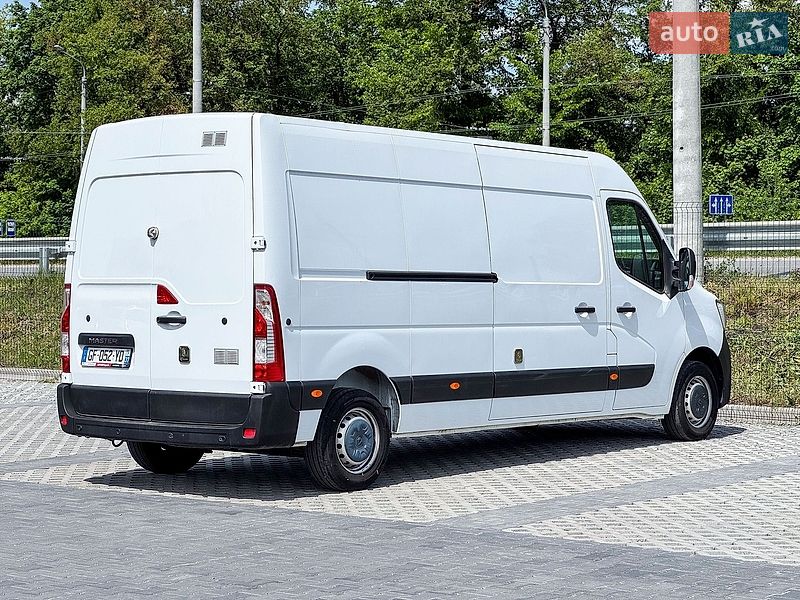 Грузовой фургон Renault Master 2022 в Ровно