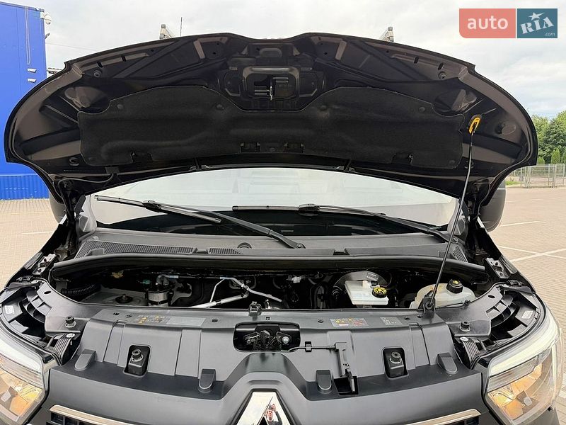 Грузовой фургон Renault Master 2021 в Дубно