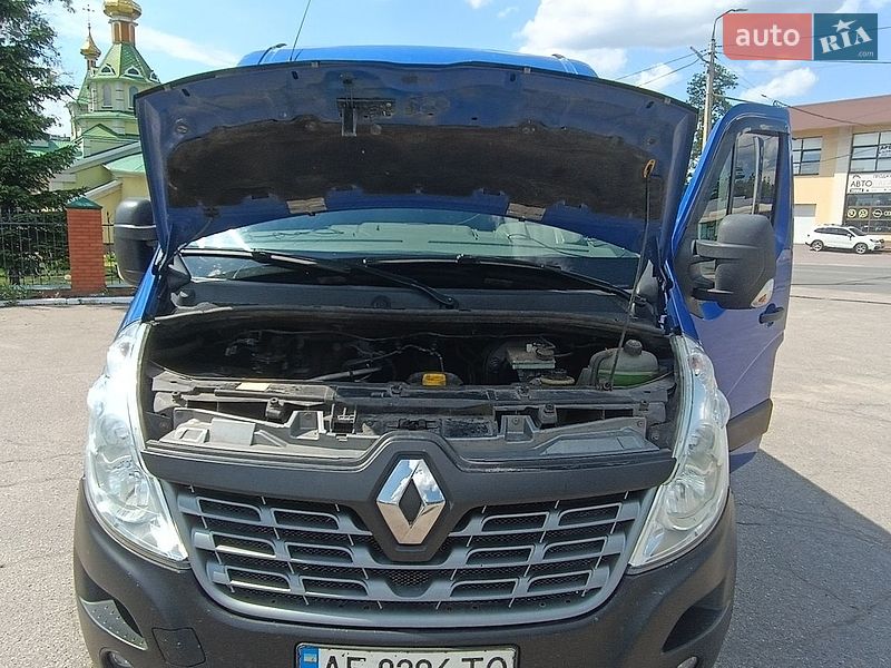 Грузовой фургон Renault Master 2016 в Днепре