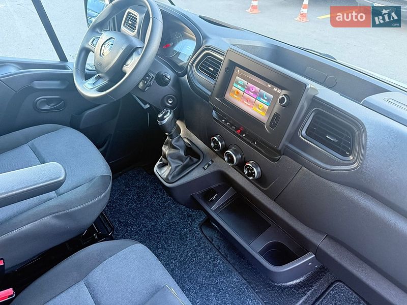 Грузовой фургон Renault Master 2020 в Луцке