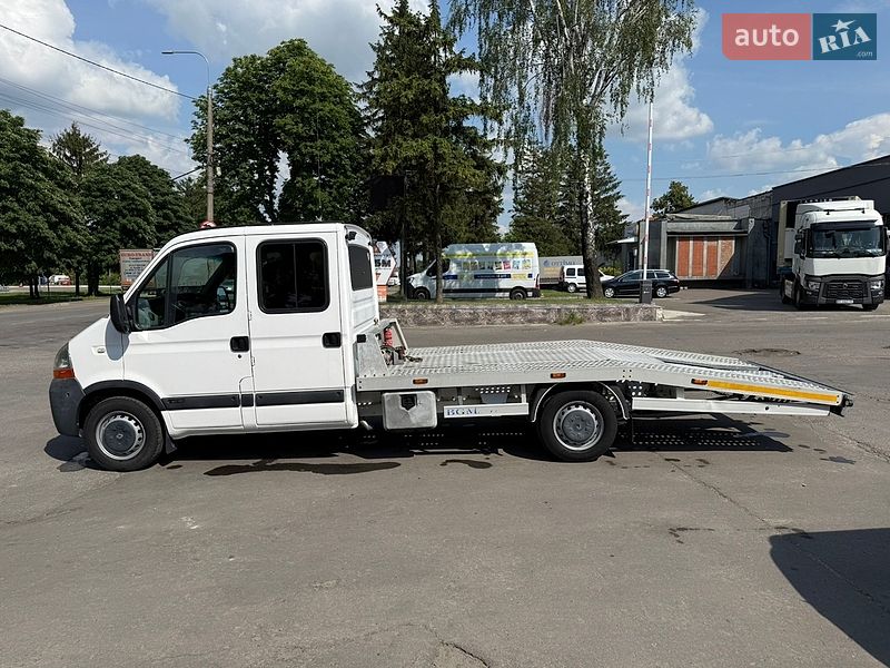 Евакуатор Renault Master 2005 в Рівному