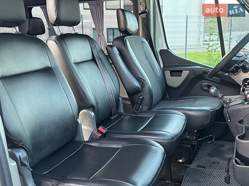 Грузопассажирский фургон Renault Master 2015 в Броварах