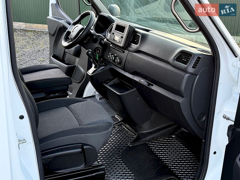 Вантажний фургон Renault Master 2021 в Ковелі