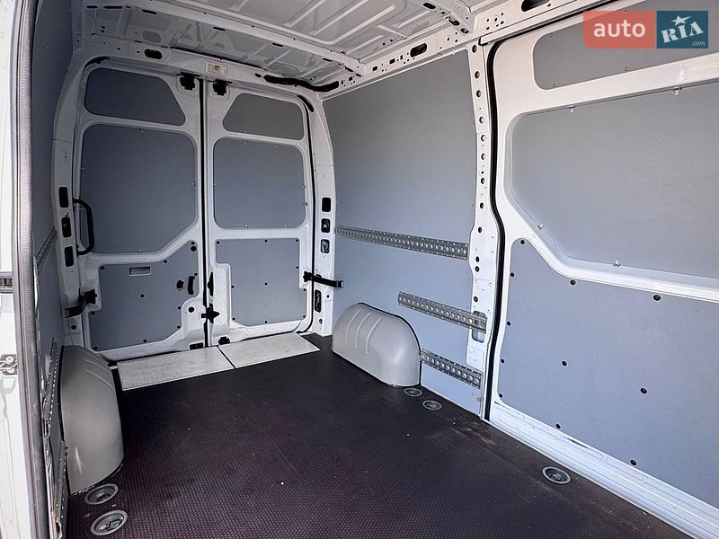 Грузовой фургон Renault Master 2021 в Киеве