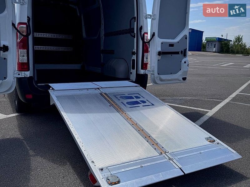 Грузовой фургон Renault Master 2021 в Киеве