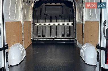 Грузовой фургон Renault Master 2017 в Тернополе