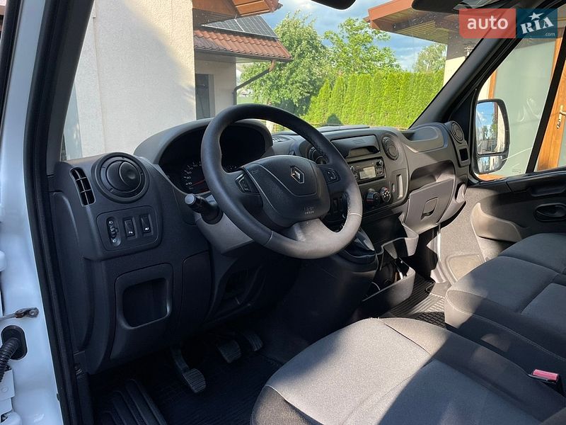 Грузовой фургон Renault Master 2016 в Ковеле
