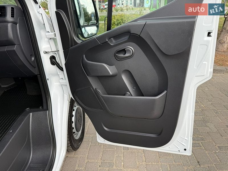 Вантажний фургон Renault Master 2023 в Дубні фото 56 Вантажний фургон Renault Master 2023 в Дубні