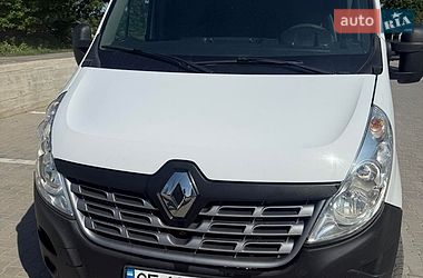 Грузовой фургон Renault Master 2018 в Сторожинце