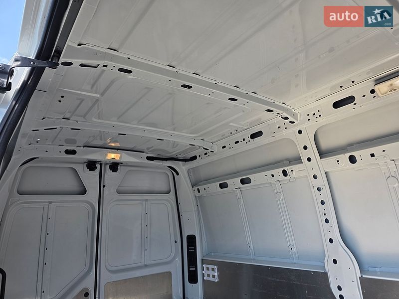 Грузовой фургон Renault Master 2021 в Одессе