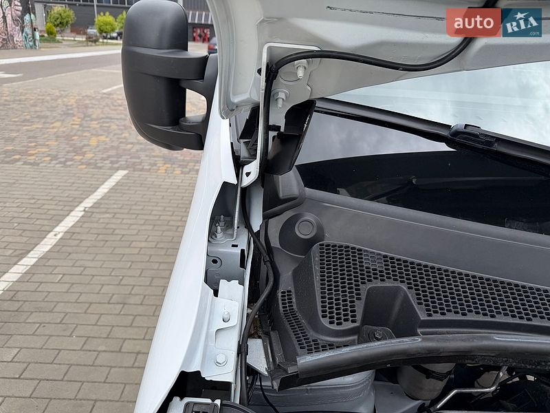 Грузовой фургон Renault Master 2021 в Луцке