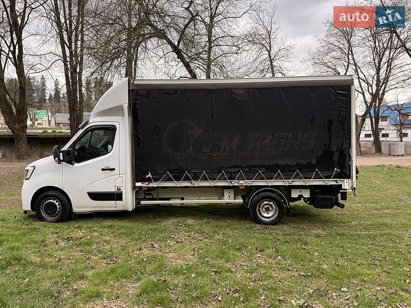 Грузовой фургон Renault Master 2022 в Путиле