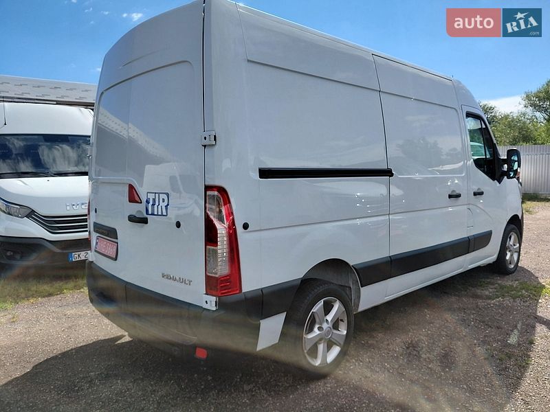 Вантажний фургон Renault Master 2022 в Івано-Франківську