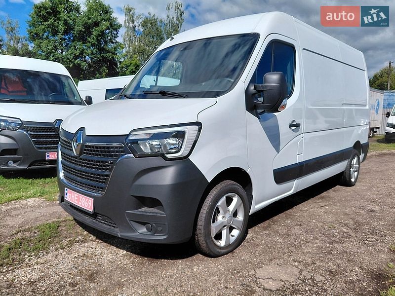 Вантажний фургон Renault Master 2022 в Івано-Франківську