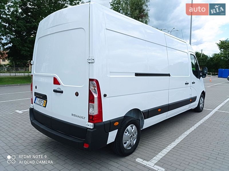 Вантажний фургон Renault Master 2018 в Івано-Франківську