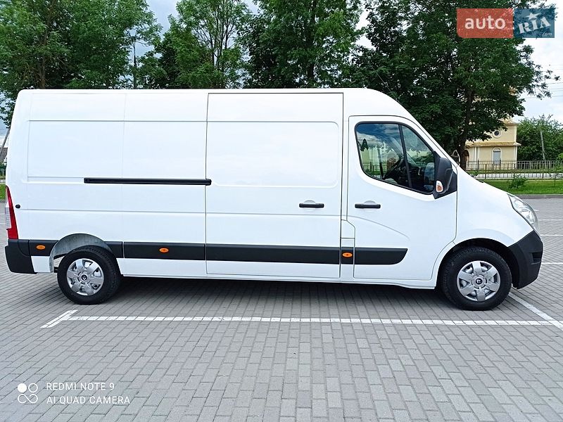 Вантажний фургон Renault Master 2018 в Івано-Франківську